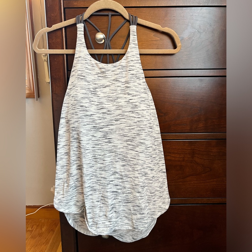 Lululemon Tank Top with built in sports bra
